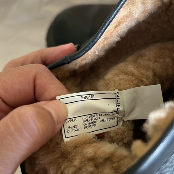 Ugg Boots, size 37 - Picture 7 of 8